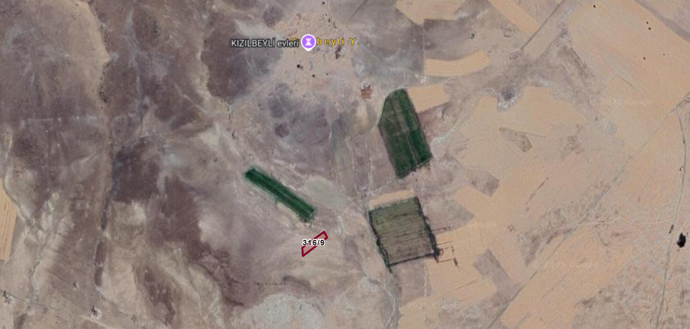 NİĞDE MERKEZ EDİKLİ  KÖYÜNDE  1.652  M² TARLA SATILIKTIR - NİĞDE MERKEZ fotoğraf 3